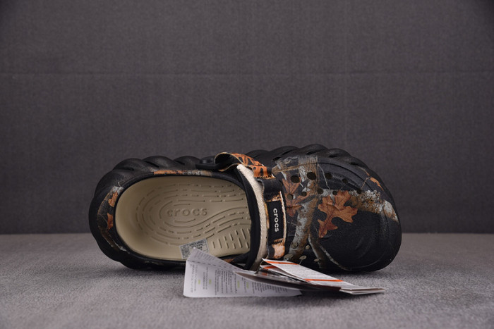crocs pollex clog by salehe bembury 207393-312
