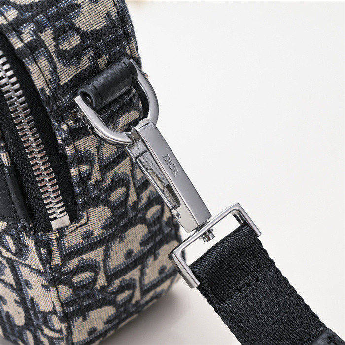 D*or bag 37