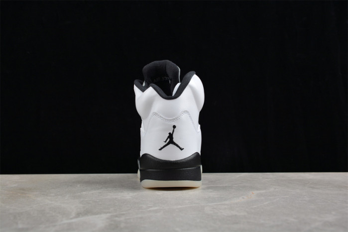 Air Jordan 5 Retro