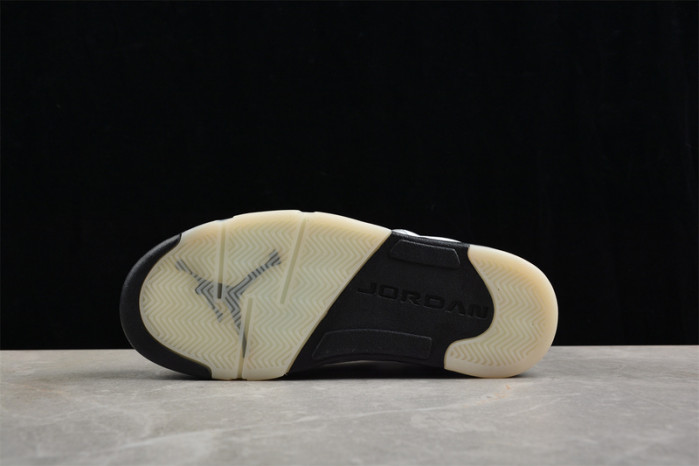 Air Jordan 5 Retro