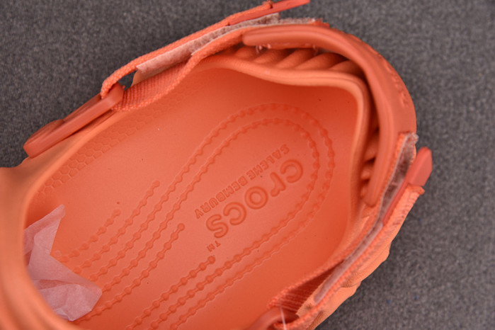 crocs pollex clog by salehe bembury 207393-6rl