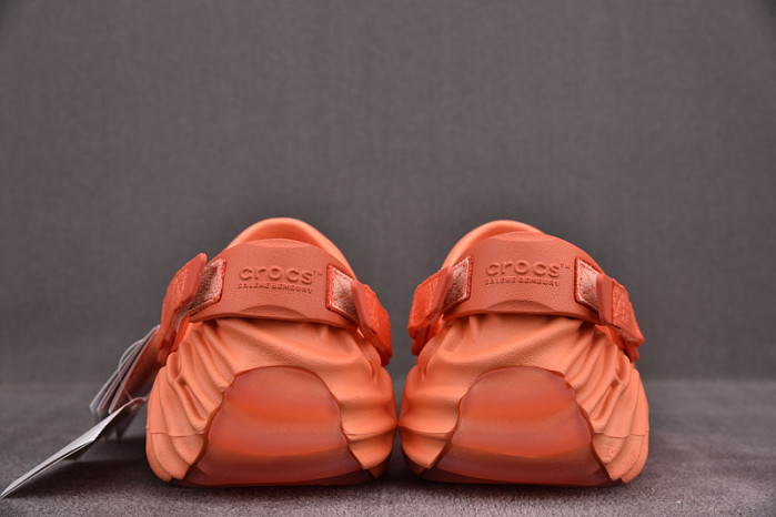 crocs pollex clog by salehe bembury 207393-6rl