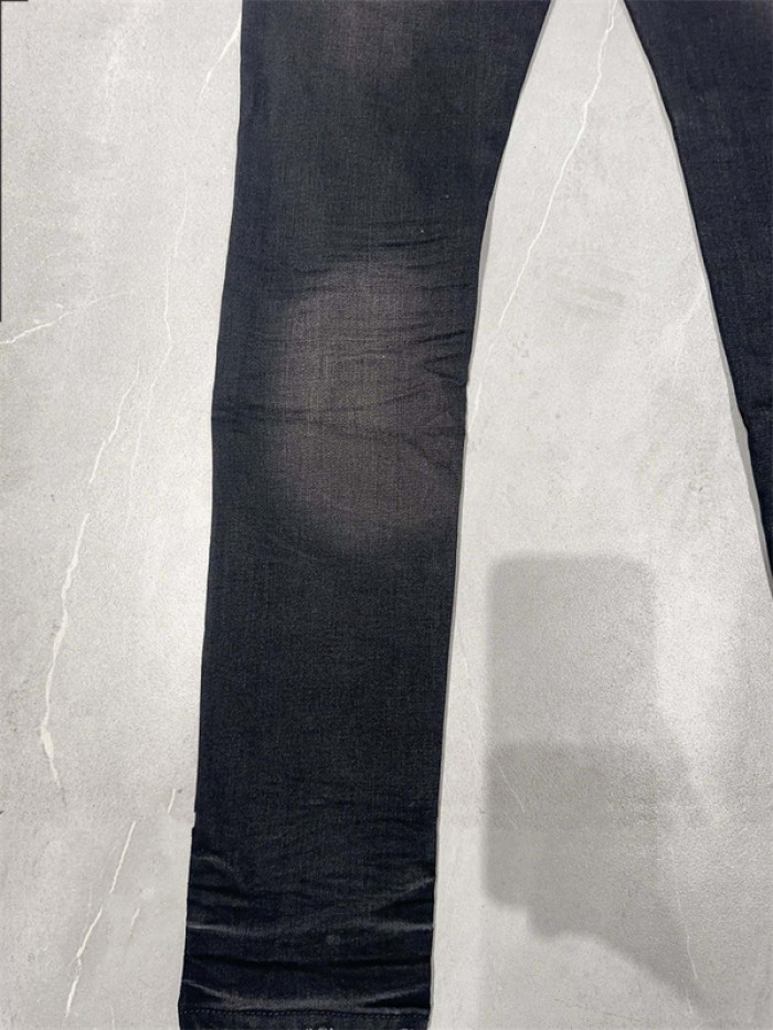 Amiri Jeans AJ4