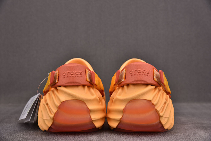crocs pollex clog by salehe bembury 207393-837