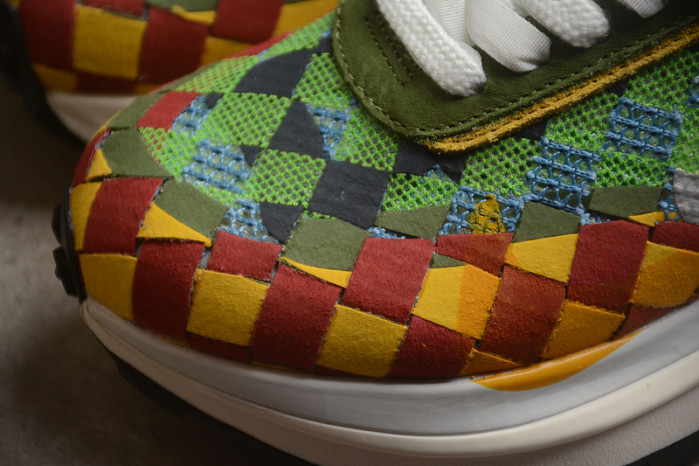 sacai x nike ldvaporwaffle mix low “green dr5209-300