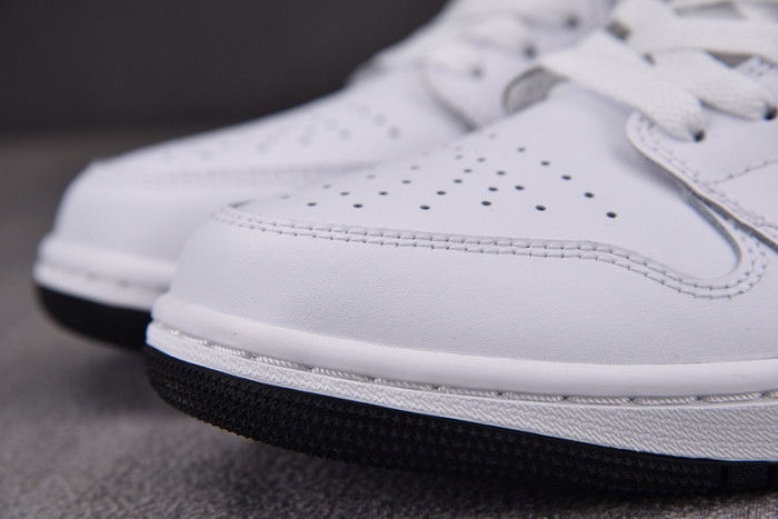 air jordan 1 low white black 553558-132