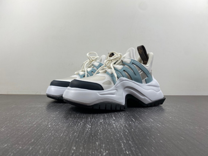 l&v snekaers l0000155