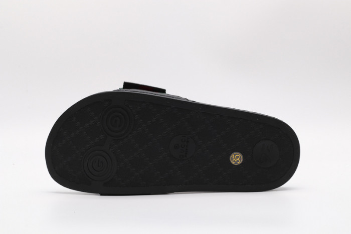 gucc* sandal22