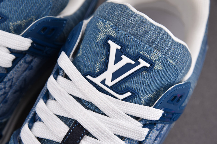 lv snekaers l000007
