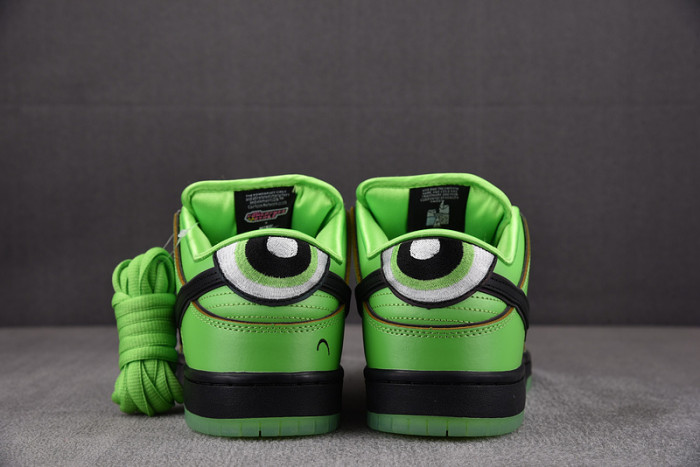 the powerpuff girls x dunk low pro sb qs