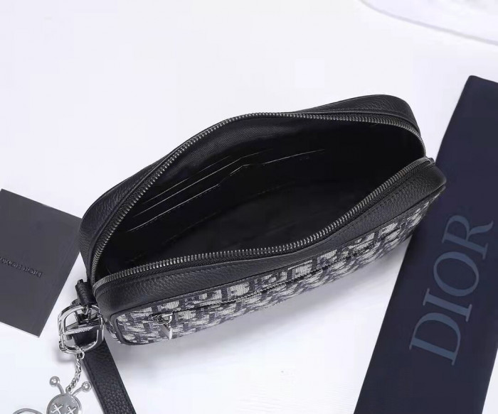 D*or bag13
