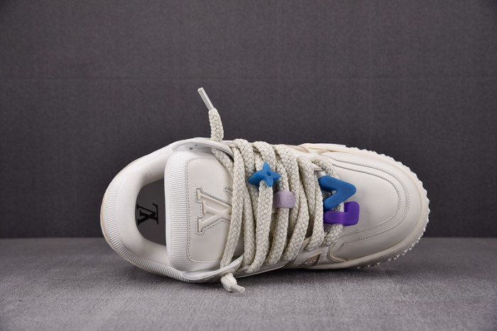l&v snekaers l0000090