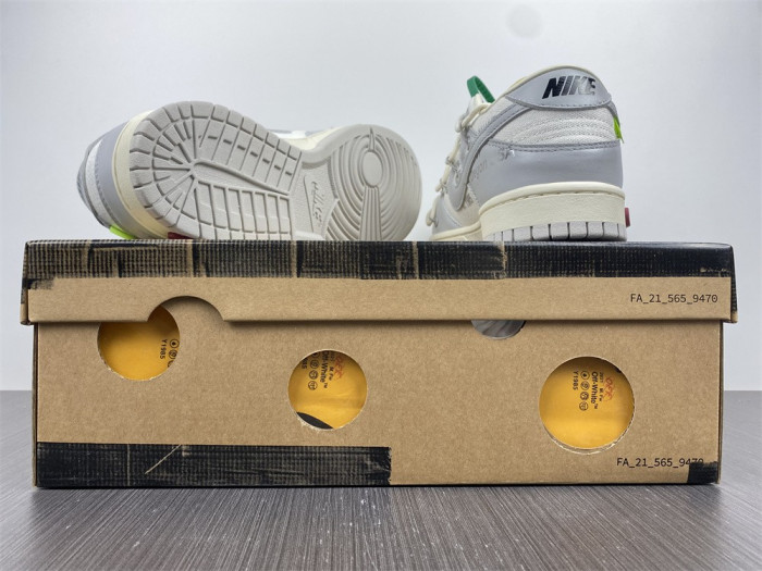 ofw x dunk low “25 of 50” dm1602-121