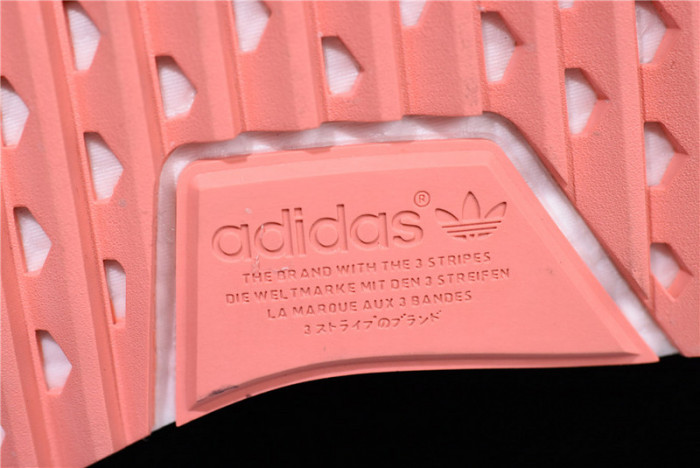 pw hu holi nmd mc "tie-dye" ac7034