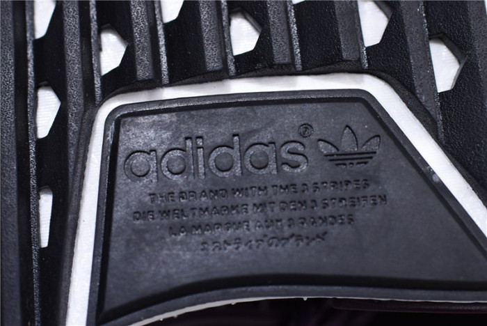 pw human race nmd tr "equality" ac7033