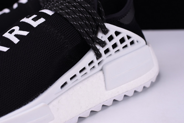 pw x cc hu nmd black/ white d97921