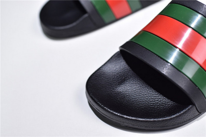 gucc* sandal1