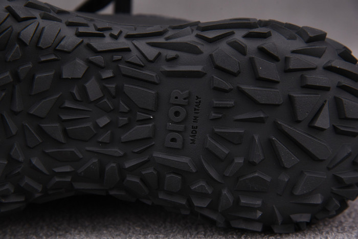 dio* sneakers t0000-032