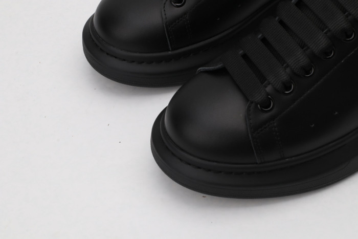 alexander mcq8