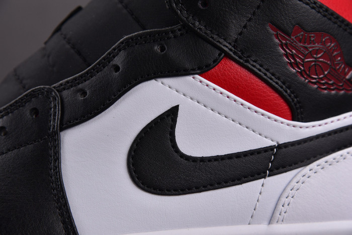 air jordan 1 mid gym red black toe dq8426-106