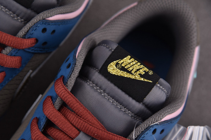 Nike SB Dunk Low