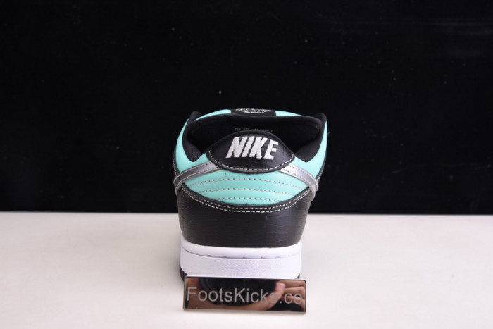 nike dunk sb low diamond S*pply co. "t*f*ny" 304292-402