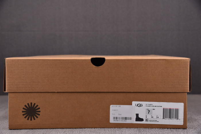UGG BOOTS UGG000038