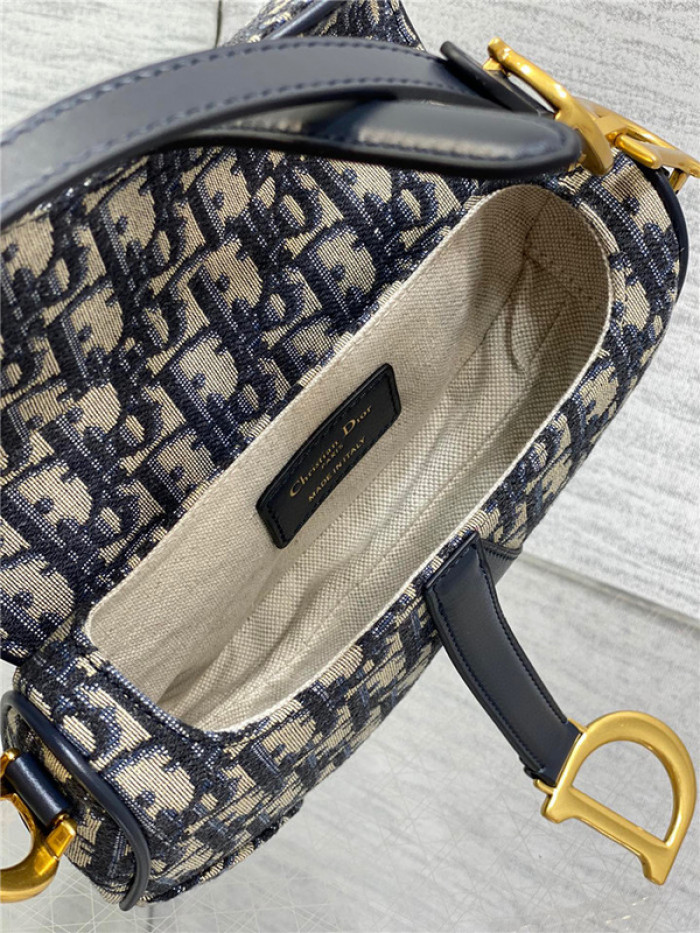 D*or bag 39