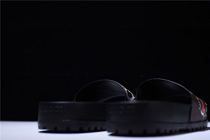 gucc* sandal2