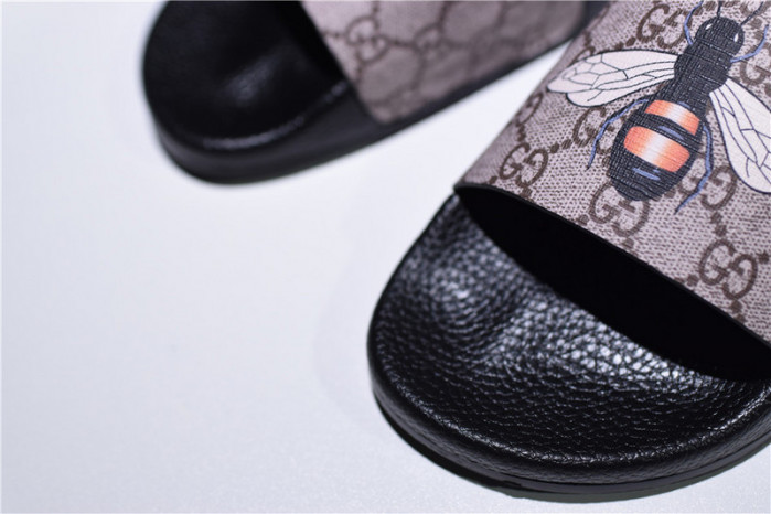 gucc* sandal3