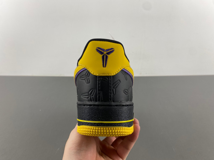 Nike Air Force 1 Kobe Bryant HV5122-001
