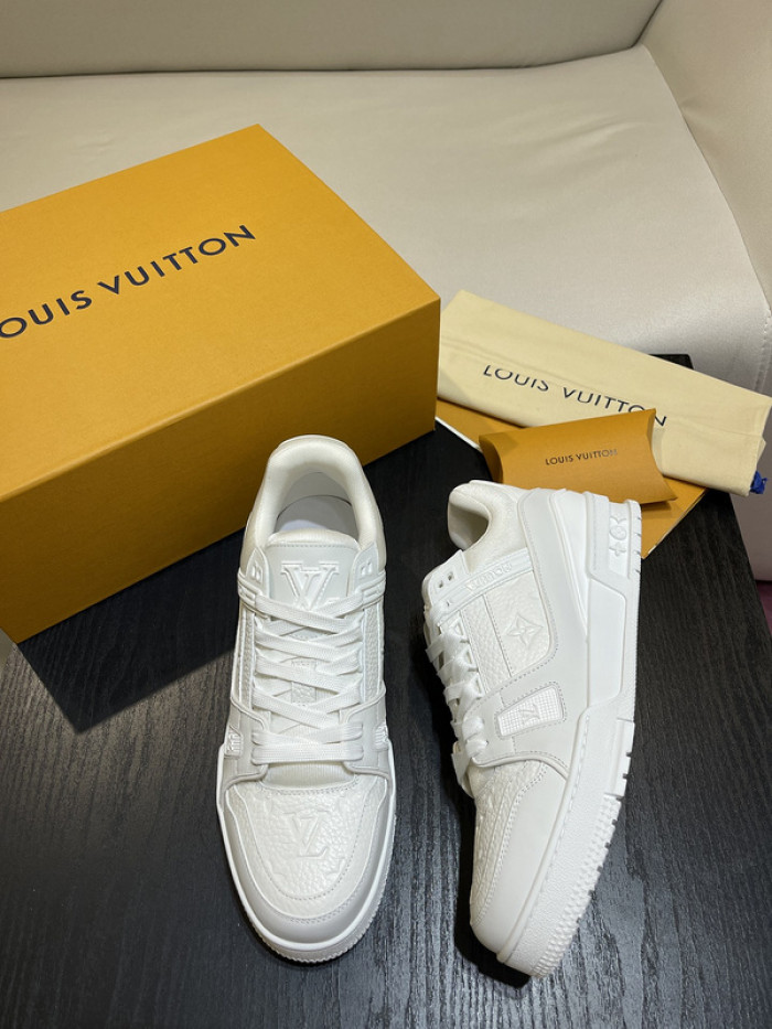 l&v snekaers l0000101