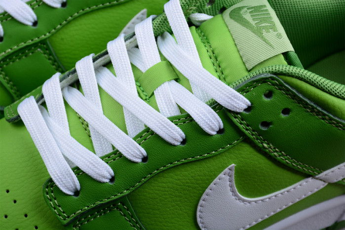 nike dunk low chlorophyll dj6188-300