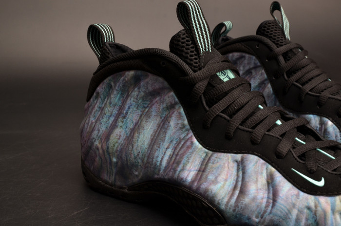 nike air foamposite one prm “abalone” black/aurora green mens 575420-009