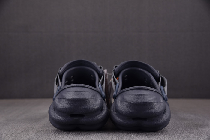 crocs pollex clog by salehe bembury 207393-310