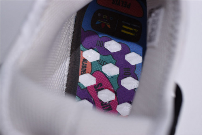 ofw x pharrell x nmd hu race trail bb7725