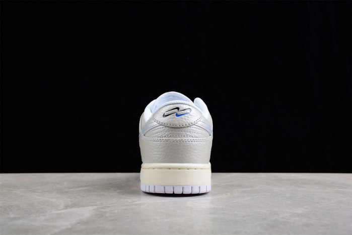 nike dunk low metallic silver dx3197-095