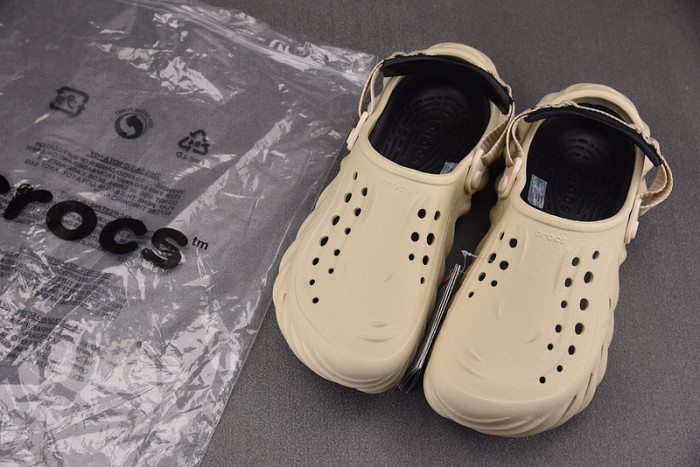 crocs pollex clog by salehe bembury 207393-306