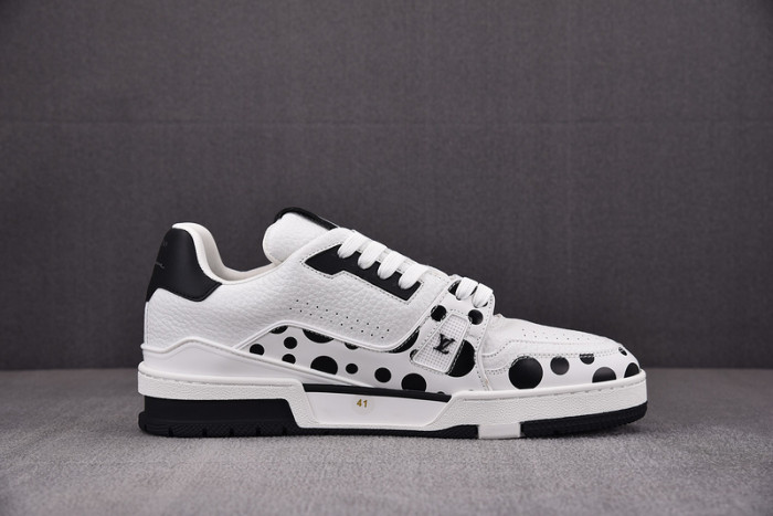 l&v snekaers l0000117