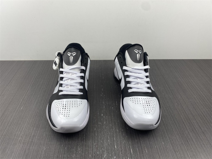 nike zoom kobe 5 tb
