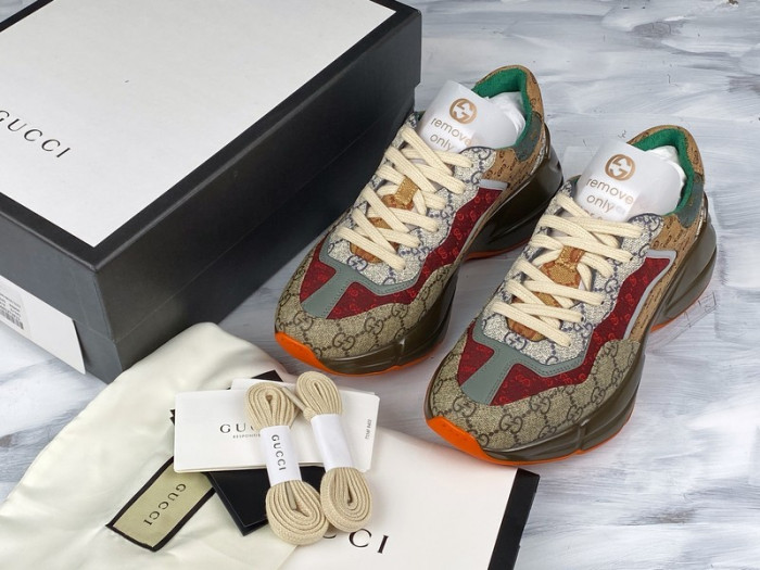 g*u*i rhyton vintage trainer sneaker 576969 drw00 9522