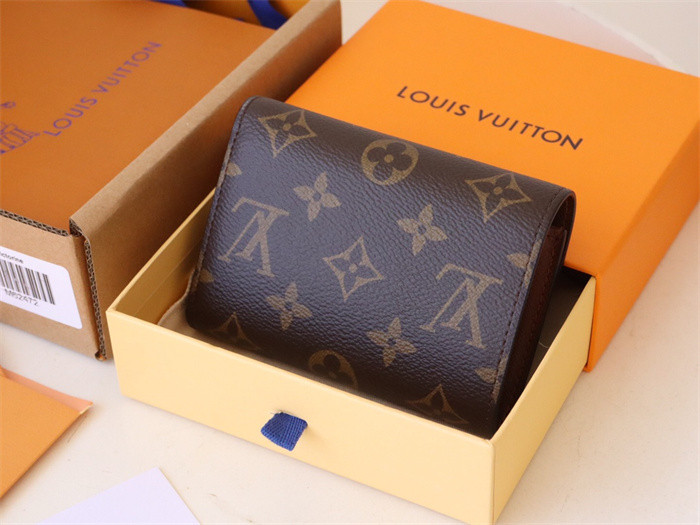 D*or wallet10